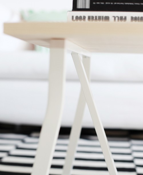 simple-diy-coffee-table-in-scandinavian-style-3-500x612