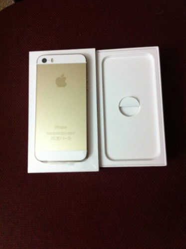 Apple iPhone 5S Gold