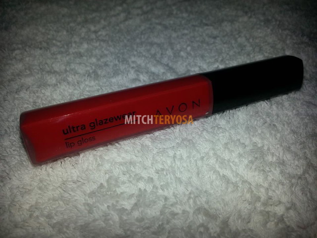 Ultra Glazewear Lip Gloss in Fiery Red, Php299