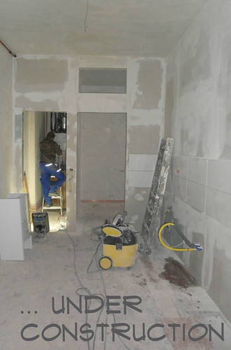 apartment construction kitchen_text