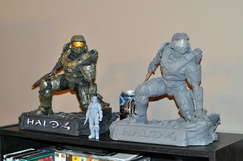 Halo 4 McFarlane Statue and Artist Proof