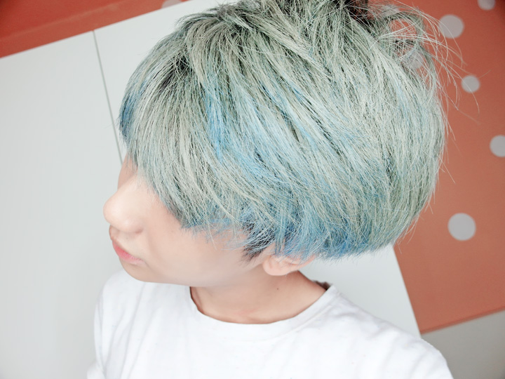 ash blue hair