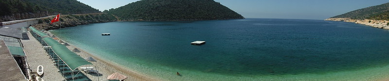 Playa en Finike, precioso color turquesa.