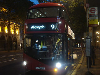 London United LT72 (second OPO journey) on Route 9, Aldwych