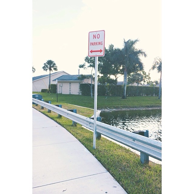 I am proudly responsible for this #noparking sign. About 2 months ago, I got fed up with the people constantly parking here to fish in the canal, blocking the sidewalk from the many runners and walkers who use the same loop I use, forcing us to go into t
