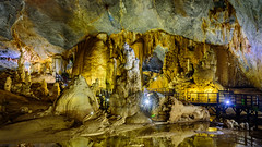 Động Thiên Đường (Paradise Cave)