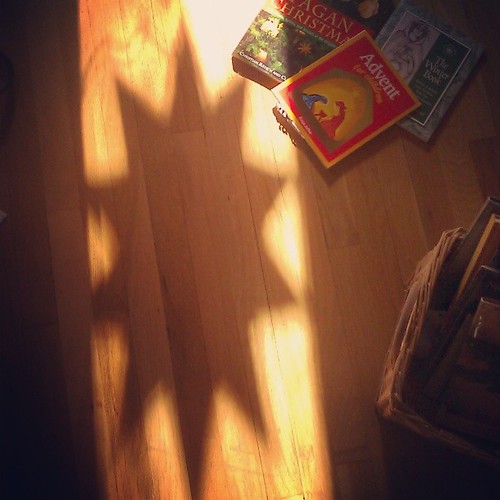 #advent #solstice #Yule #sun #shadow
