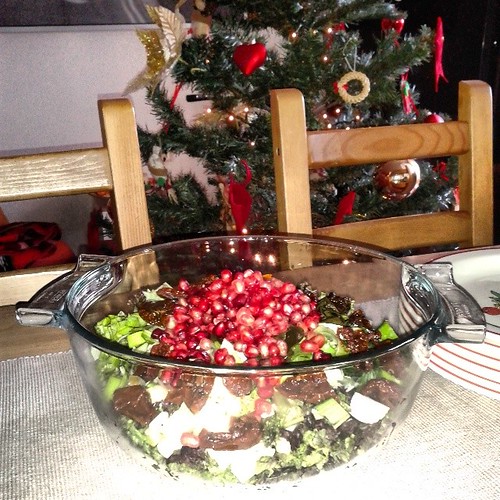 Πράσινη σαλάτα με ρόδι #foodblogging #recipe #Christmas #salad #pomegranate