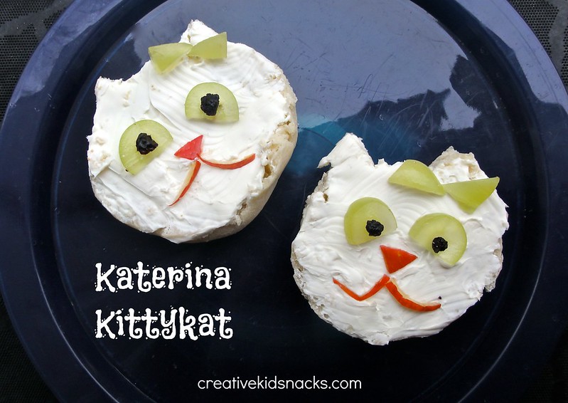 Daniel Tiger Katerina Kittykat - cute open faced bagel snack to serve at a Daniel Tiger Birthday Party