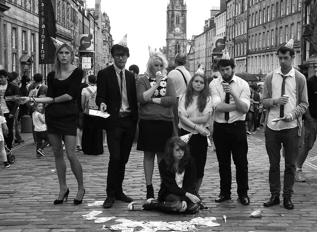 performers on the Mile 081