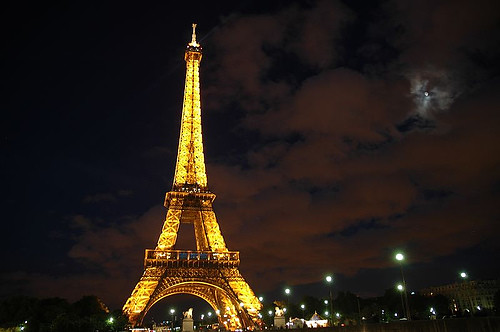 法國艾菲爾鐵塔-世界25偉大建築
