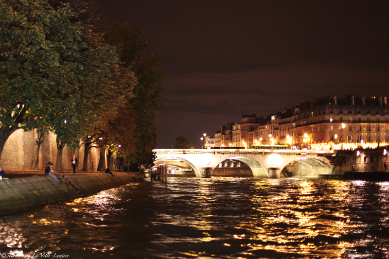Boat trip on the Seine at night