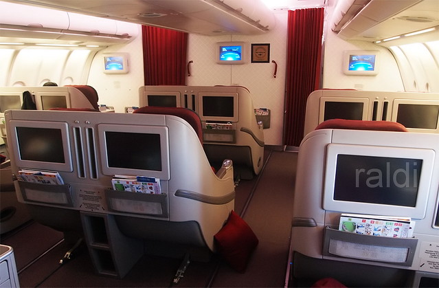 Cabin A330-200 Garuda Indonesia