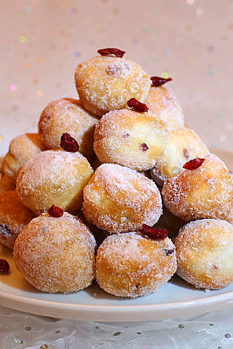 Cranberry Doughnuts IMG_0011 ch R