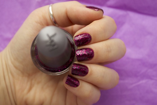 14 Morgan Taylor To Rule Or Not To Rule with topcoat