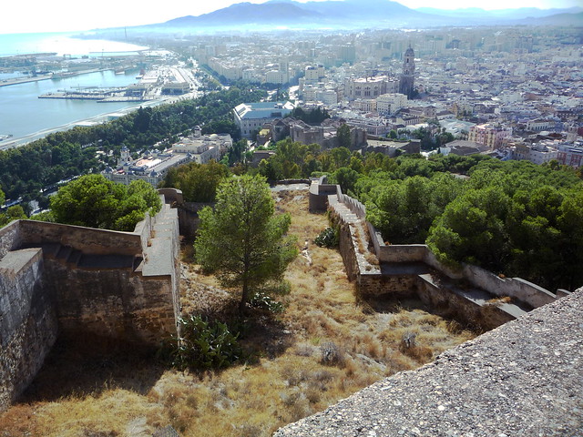 Aussicht vom Castillo Gibralfaro hoch über Malaga