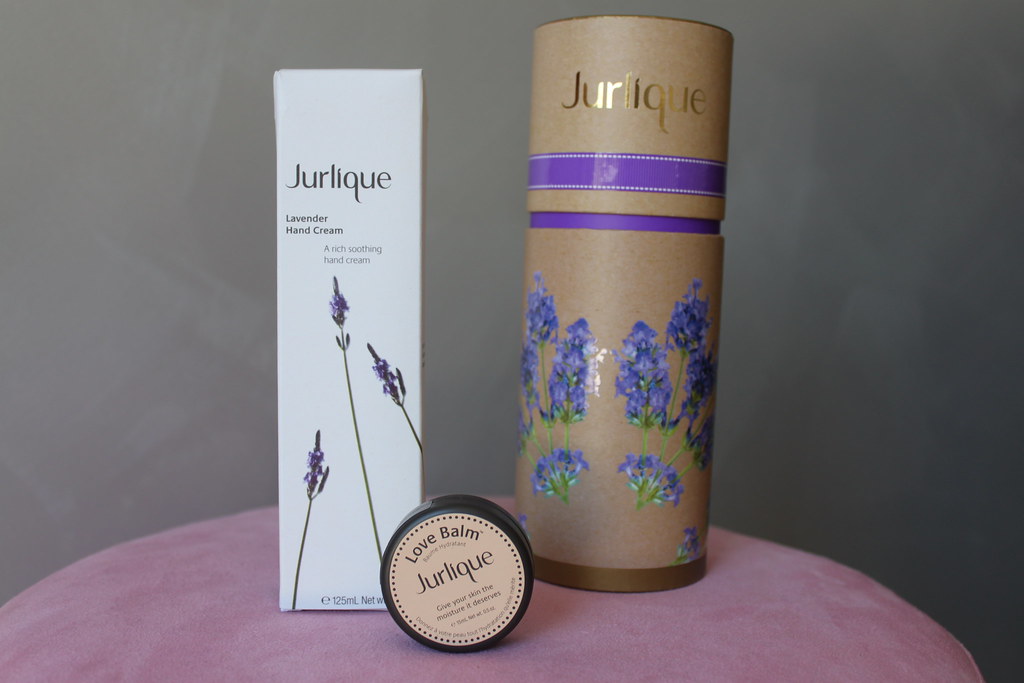 Jurlique lavender essentials gift set christmas beautiful natural oil australian beauty review love balm hand moisturizer moisturiser pretty ausbeautyreview aussie blog blogger