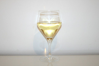 08 - Zutat trockener Weißwein / Ingredient dry white wine