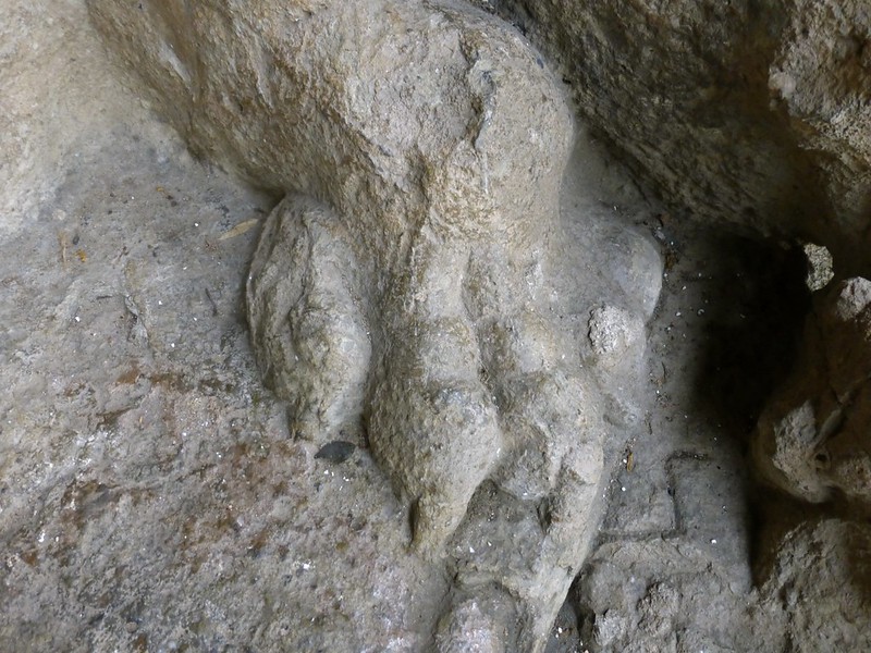 Mandapeshwar Caves - Lion claws at entrance