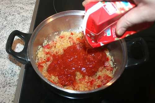 45 - Tomatenstücke hinzufügen / Add tomato pieces