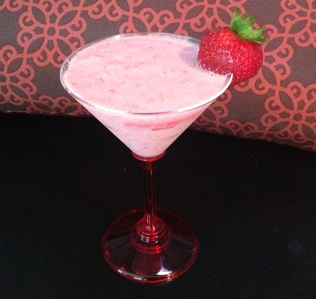 SlimFast Berry Sexy Vanilla Sunrise cocktail