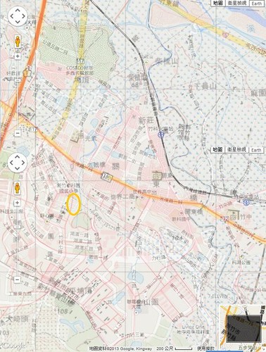 冷水坑溪 民國七十幾年經建版地圖與現今的等高線圖套疊 可以對照出相關位置，黃色圈圈即為昔稱冷水坑的地方。