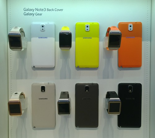 Galaxy Note 3 and Galaxy Gear colour palette examples