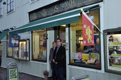Louise Malmström och Anders Karlin har många planer för Söderköpings bokhandel.