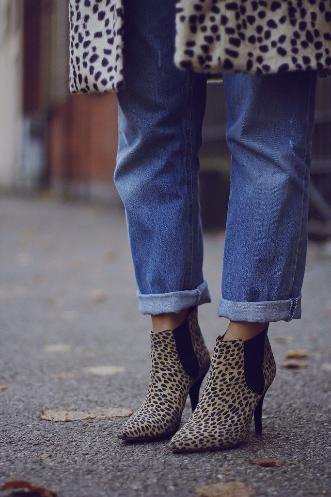 isabel-marant-leopard-boots- by-malene-birger-leopard-coat