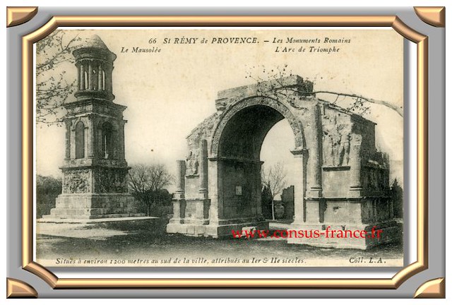 St RÉMY de PROVENCE. - Les Monuments Romains Le Mausolée L'Arc de Triomphe.