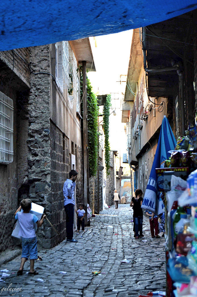 Streets of Amed