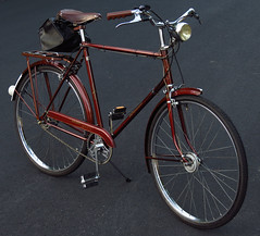 1974 Raleigh Sports Mens 23 inch frame in "coffee brown" original factory paint