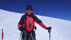 Pod szczytem Elbrus (5642m)