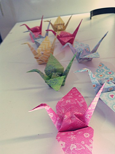 #Paper cranes tutorial www.colorandlove.com