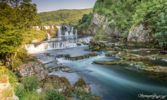 Strbacki Buk (waterfalls)