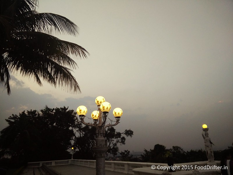 Taj Falaknuma Lawns In The Evening (4)