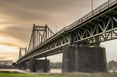 Bridging Rhein