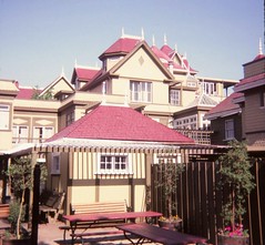 Winchester Mystery House - 1981