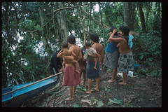 20010000 6437-6472 film 07 Manipitari-Siapa Yanomami jpeg csIII