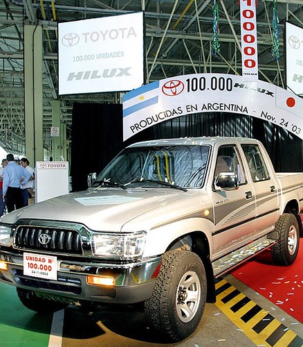 2003 unidad 100000