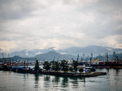 2014 Géorgie. Arrivée à Batumi en bâteau-cargo