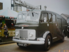 COMMER FIRE ENGINES