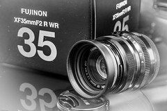 Fuji XF 35mm f/2.0 R WR