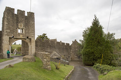 Farleigh Hungerford Castle