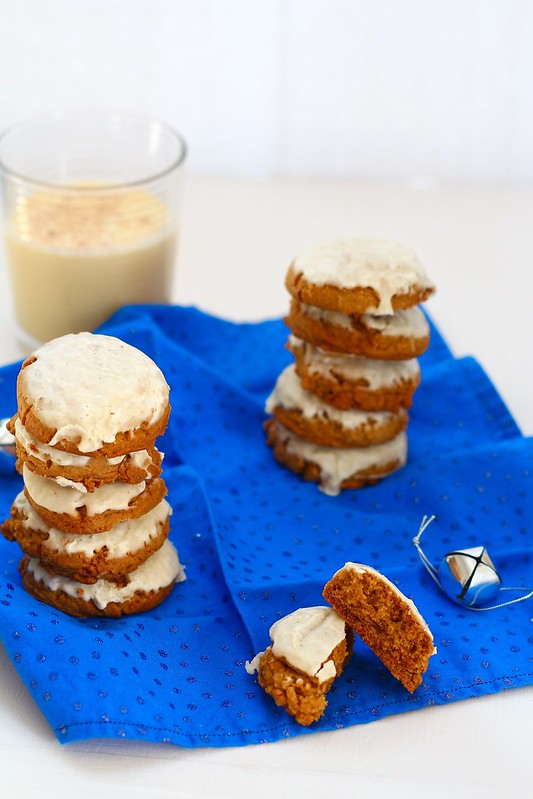 gingerbread cookies with eggnog icing