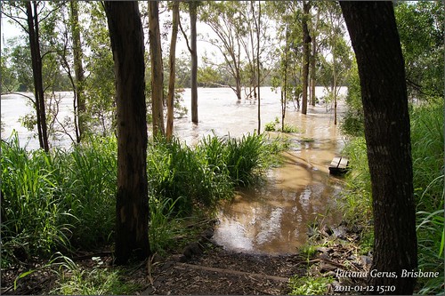 road water flood january australia brisbane qld queensland suburbs centenary 2011 qldflood