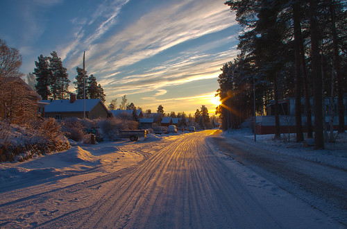 blue winter sunset sun snow cold yellow clouds canon thomas hdr falun larsson 50d thomaslarsson