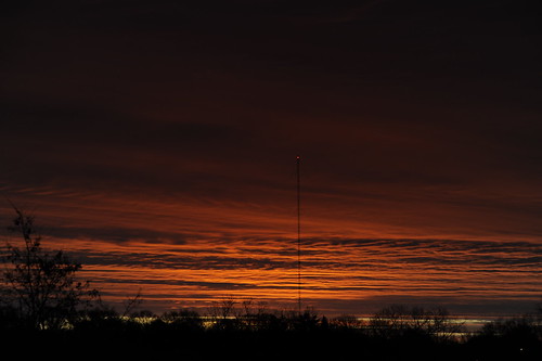 sky clouds dawn massachusetts antenna 85mmf14d