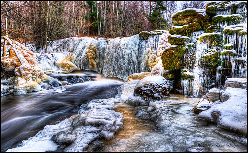 winter ice water is waterfall vinter nikon stream peace sweden serenity sverige rapid vatten hdr potofgold fors västragötaland vattenfall nikond90 skepplanda d90hdr skepplandafors