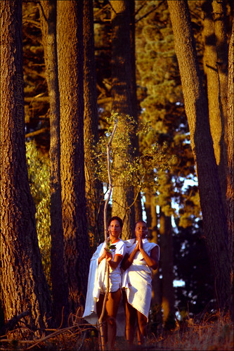 stickneydesign lifelover4 park women forest sunrise oakland california ca usa ebony ebrpd ebparksok sibley sibleyvolcanicregionalpreserve minoltasrt102 rokkor 135mm srt102 bayarearidgetrail film negative scan vericolorii160types 35mm minolta 5025 kodak bokeh hike hiking nature outdoors portrait face hughstickney